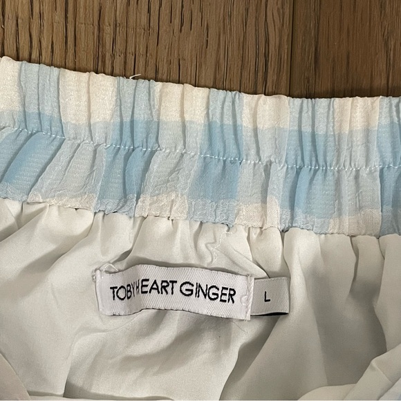 Toby Heart Ginger | blue and‎ white gingham tiered ruffle mini skirt - Picture 3 of 9